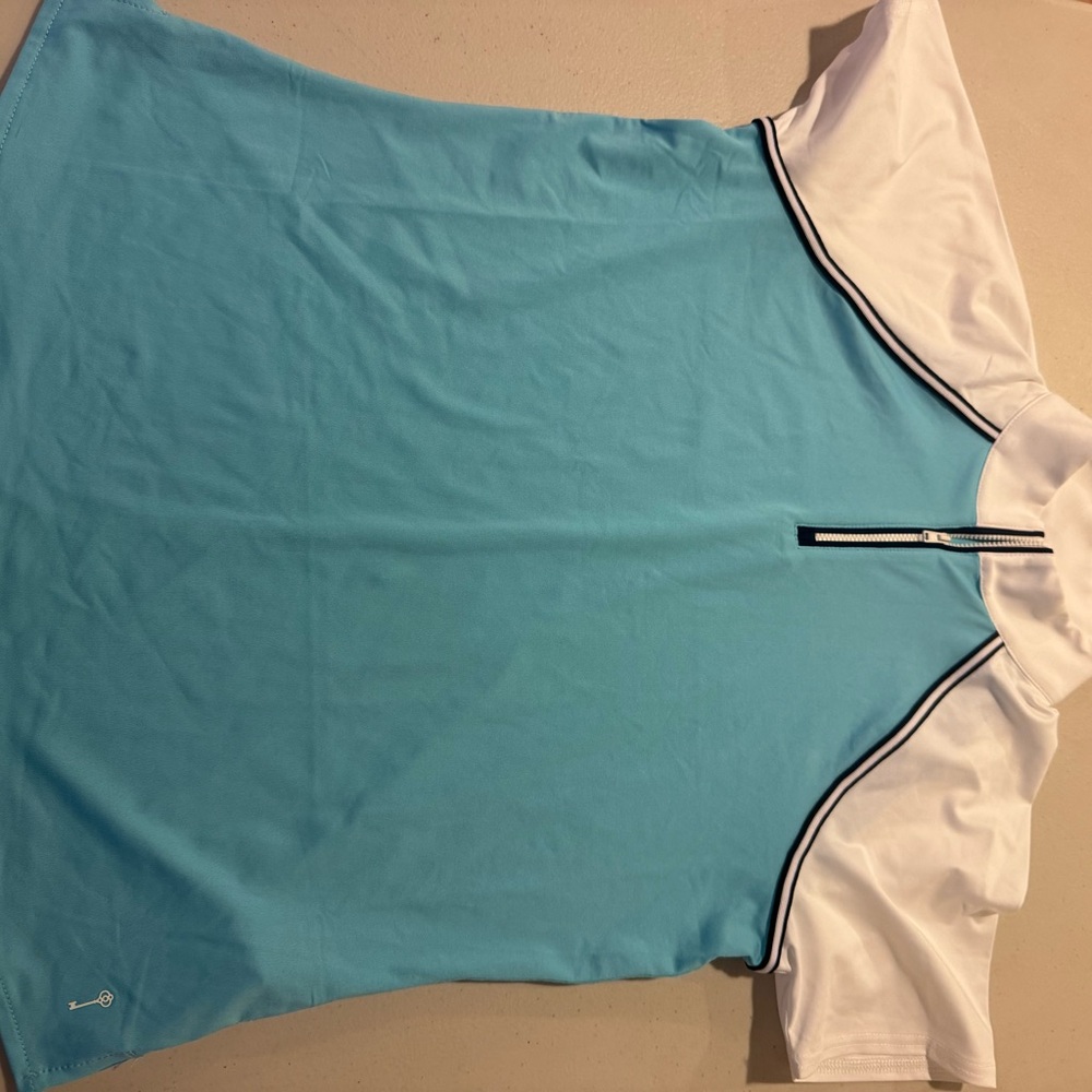 Belyn Key Blue and White Short Sleeve Top